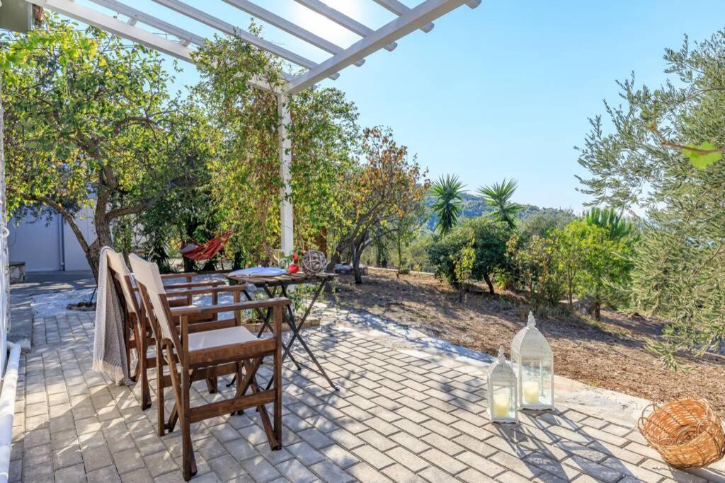 Nina-Myrtia Countryside House Skopelos Ditropo Bagian luar foto