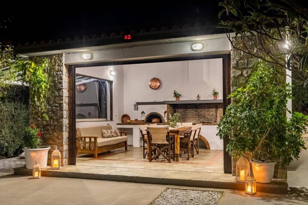 Nina-Myrtia Countryside House Skopelos Ditropo Bagian luar foto