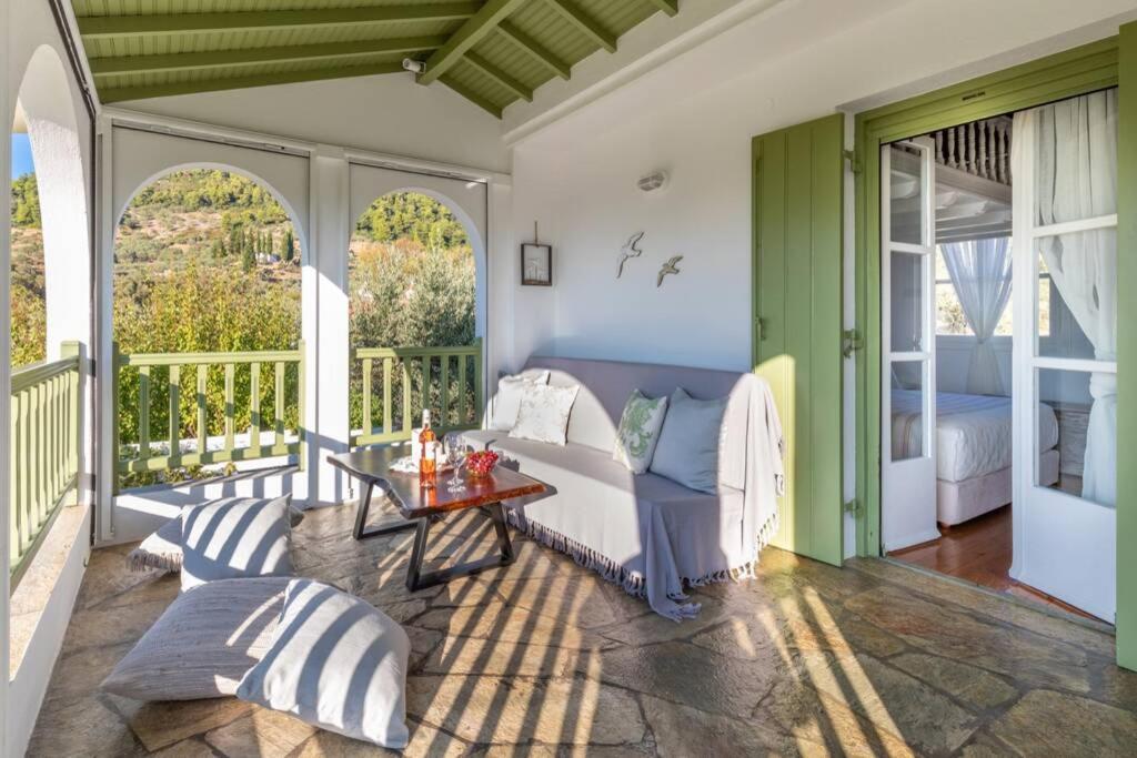Nina-Myrtia Countryside House Skopelos Ditropo Bagian luar foto